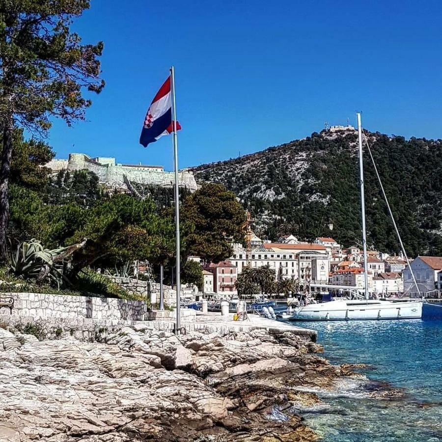 Apartment On Hvar Island Hvar Town Luaran gambar